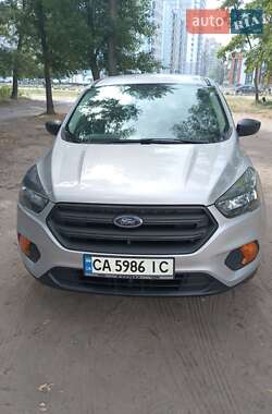 Позашляховик / Кросовер Ford Escape 2018 в Черкасах