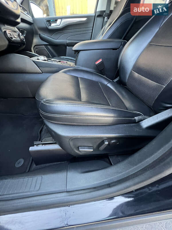 Внедорожник / Кроссовер Ford Escape 2021 в Дубно фото 65 Внедорожник / Кроссовер Ford Escape 2021 в Дубно