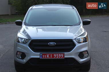Внедорожник / Кроссовер Ford Escape 2019 в 