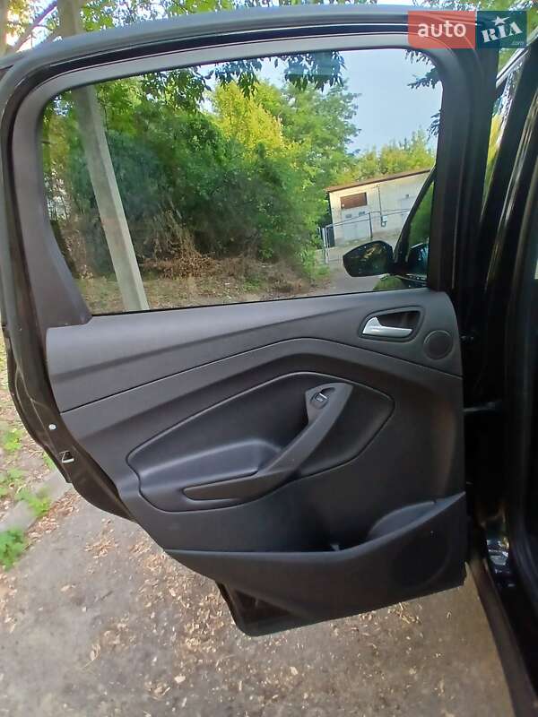 Внедорожник / Кроссовер Ford Escape 2016 в Львове фото 8 Внедорожник / Кроссовер Ford Escape 2016 в Львове
