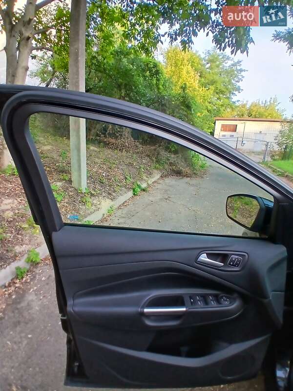 Внедорожник / Кроссовер Ford Escape 2016 в Львове фото 9 Внедорожник / Кроссовер Ford Escape 2016 в Львове