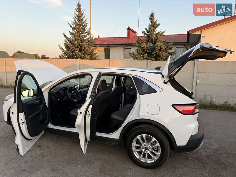Внедорожник / Кроссовер Ford Escape 2021 в Виннице