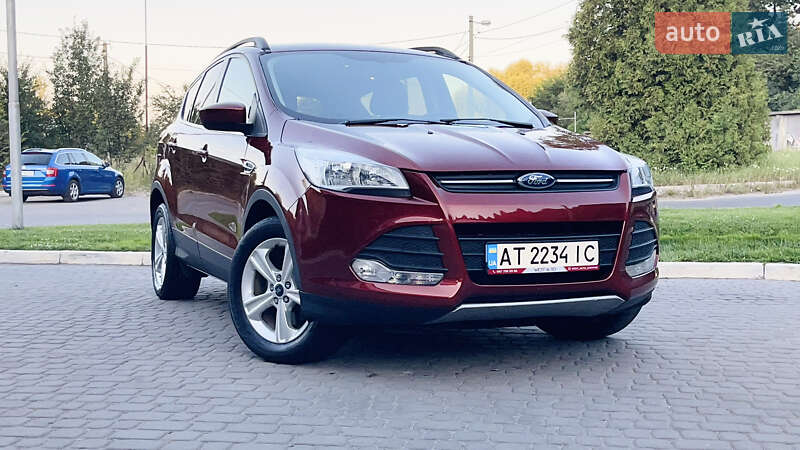 Внедорожник / Кроссовер Ford Escape 2015 в Львове