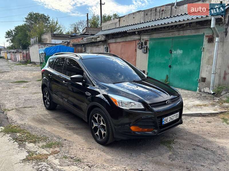 Внедорожник / Кроссовер Ford Escape 2014 в Николаеве