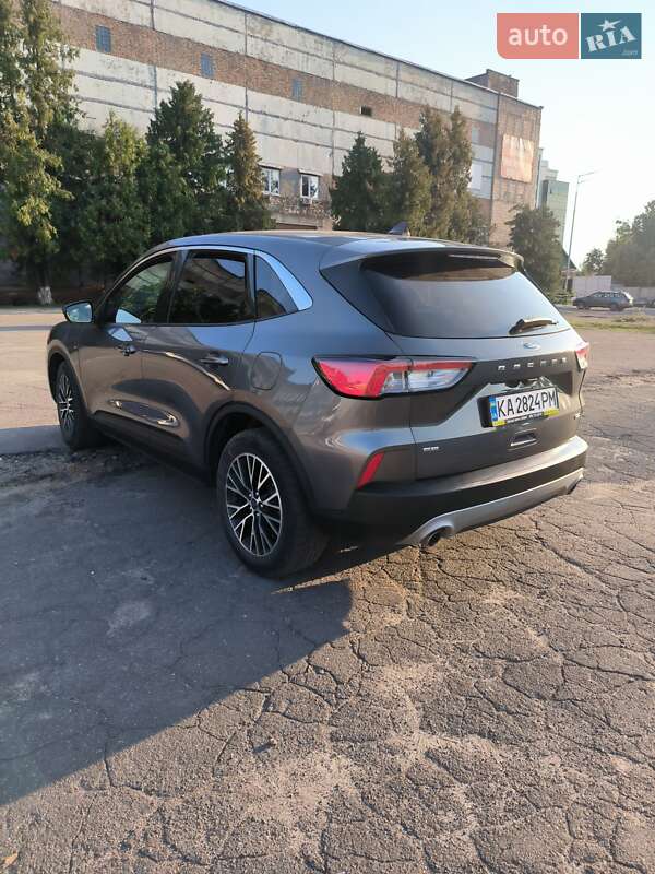 Позашляховик / Кросовер Ford Escape 2022 в Києві