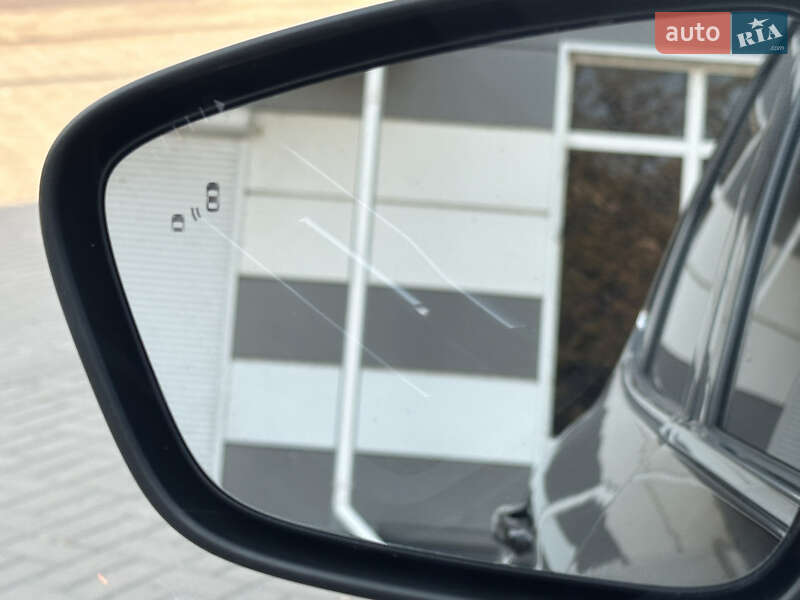 Внедорожник / Кроссовер Ford Escape 2020 в Черкассах