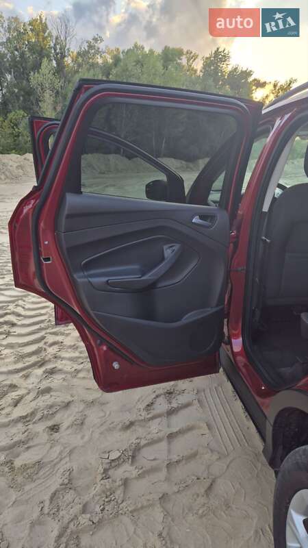Внедорожник / Кроссовер Ford Escape 2018 в Днепре