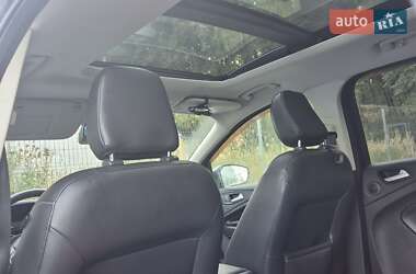 Позашляховик / Кросовер Ford Escape 2018 в 