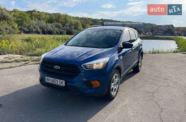 Внедорожник / Кроссовер Ford Escape 2016 в Днепре