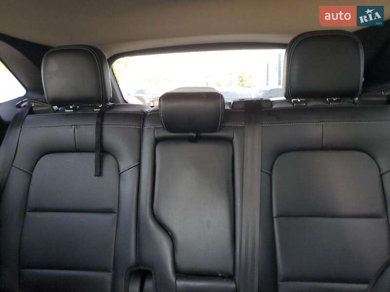 Внедорожник / Кроссовер Ford Escape 2020 в Львове