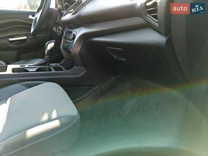 Позашляховик / Кросовер Ford Escape 2017 в Івано-Франківську фото 36 Позашляховик / Кросовер Ford Escape 2017 в Івано-Франківську