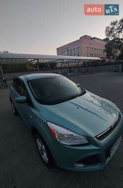 Внедорожник / Кроссовер Ford Escape 2013 в 