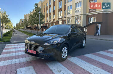 Внедорожник / Кроссовер Ford Escape 2021 в Киеве