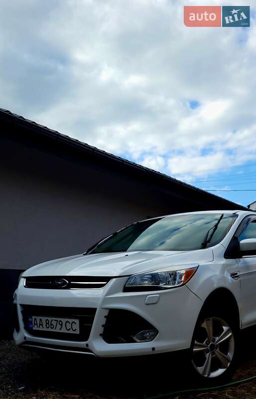 Внедорожник / Кроссовер Ford Escape 2013 в Киеве