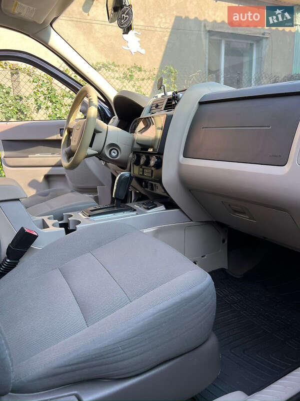 Внедорожник / Кроссовер Ford Escape 2008 в Измаиле фото 16 Внедорожник / Кроссовер Ford Escape 2008 в Измаиле