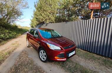 Внедорожник / Кроссовер Ford Escape 2015 в Краснограде