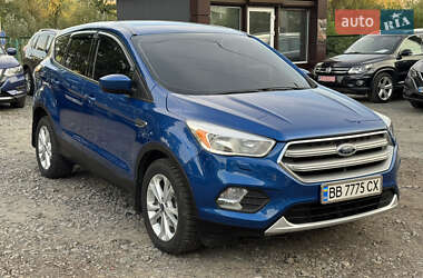 Внедорожник / Кроссовер Ford Escape 2017 в 