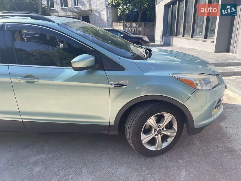 Внедорожник / Кроссовер Ford Escape 2013 в Чернигове фото 7 Внедорожник / Кроссовер Ford Escape 2013 в Чернигове