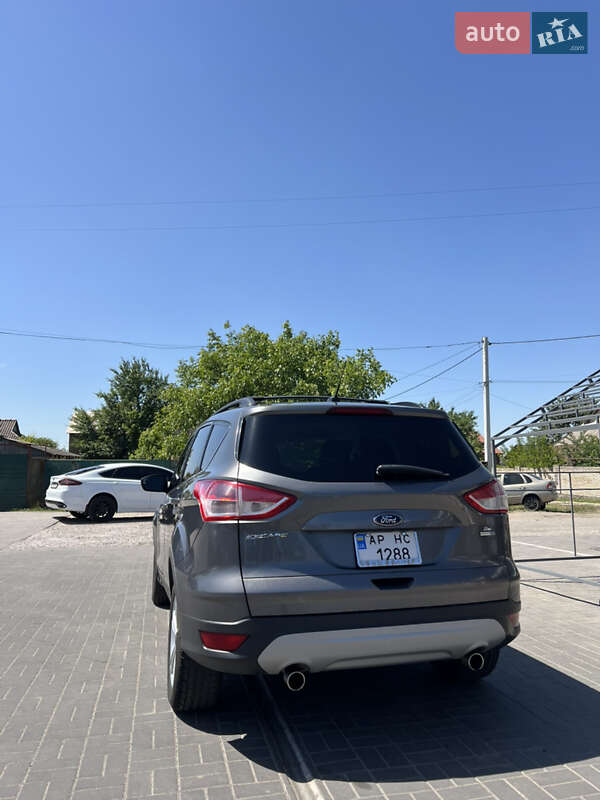 Внедорожник / Кроссовер Ford Escape 2012 в Запорожье