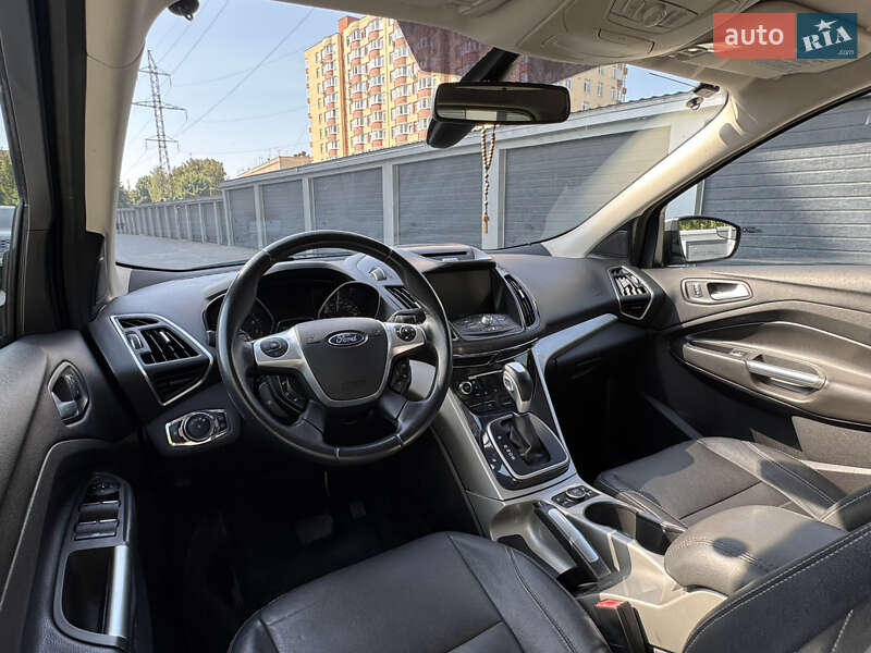Внедорожник / Кроссовер Ford Escape 2013 в Тернополе