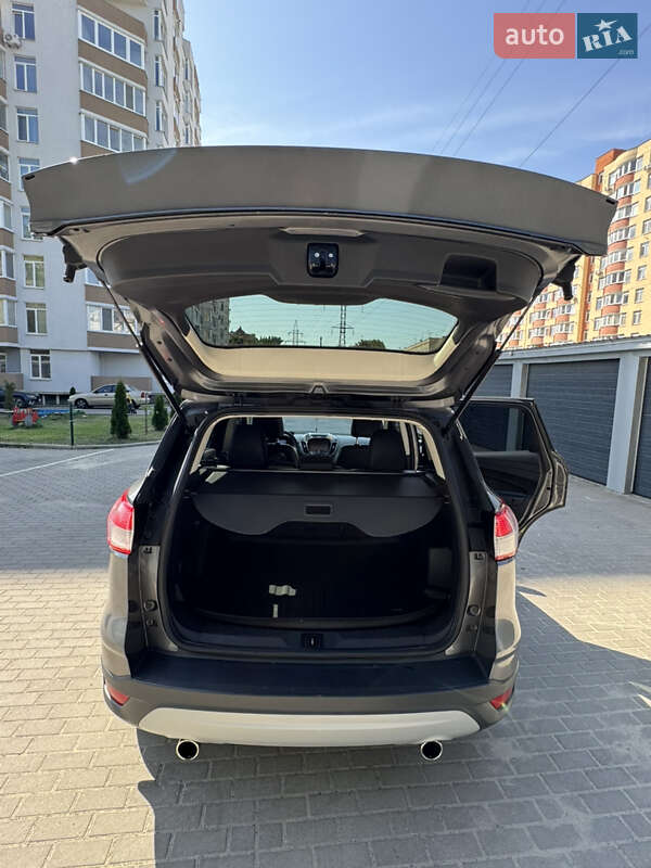 Внедорожник / Кроссовер Ford Escape 2013 в Тернополе