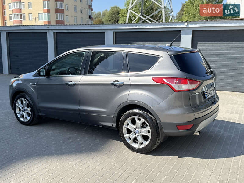 Внедорожник / Кроссовер Ford Escape 2013 в Тернополе