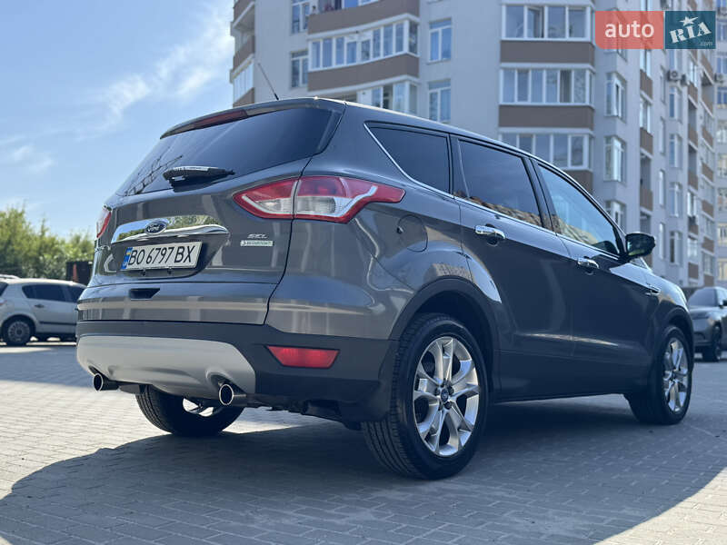 Внедорожник / Кроссовер Ford Escape 2013 в Тернополе