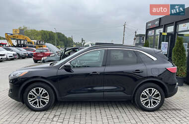 Внедорожник / Кроссовер Ford Escape 2021 в 