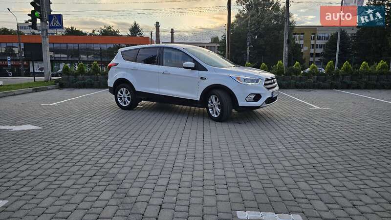 Внедорожник / Кроссовер Ford Escape 2019 в Тернополе фото 7 Внедорожник / Кроссовер Ford Escape 2019 в Тернополе