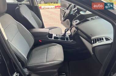 Позашляховик / Кросовер Ford Escape 2019 в 