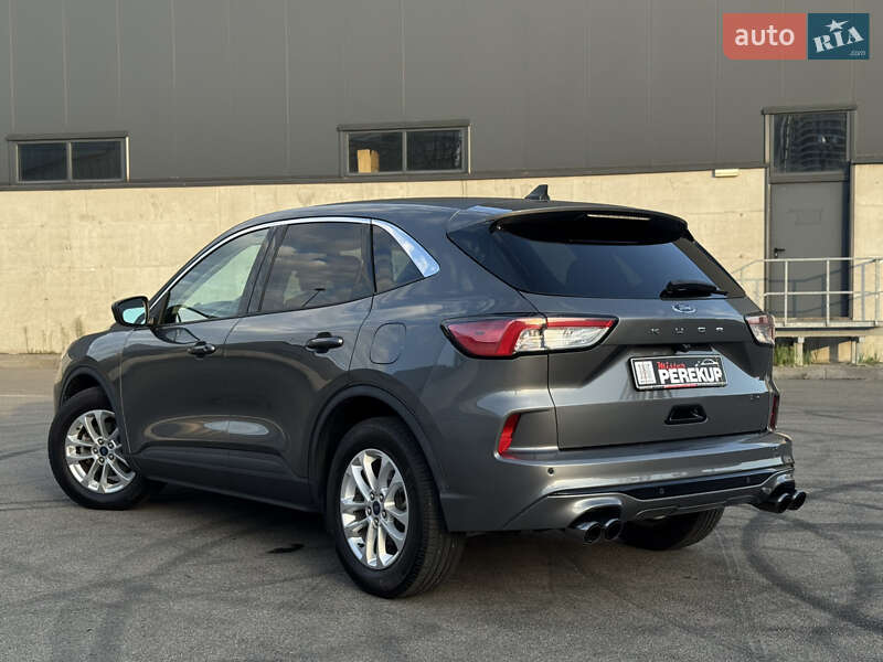 Внедорожник / Кроссовер Ford Escape 2021 в Киеве