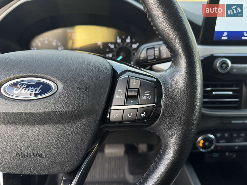 Внедорожник / Кроссовер Ford Escape 2021 в Киеве