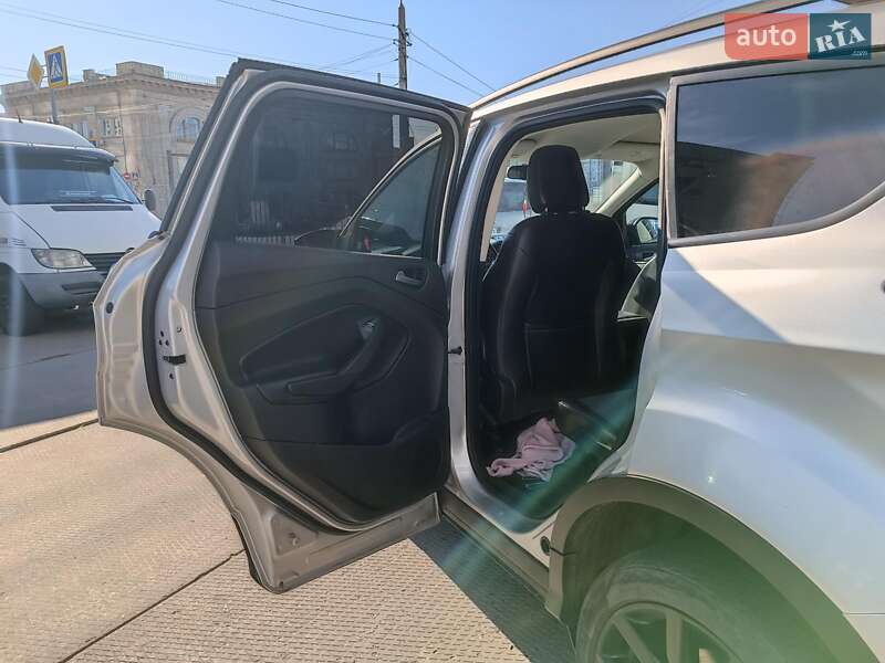 Внедорожник / Кроссовер Ford Escape 2019 в Харькове