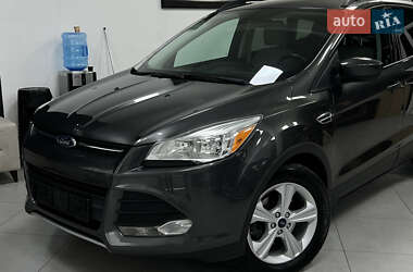 Позашляховик / Кросовер Ford Escape 2015 в Дрогобичі