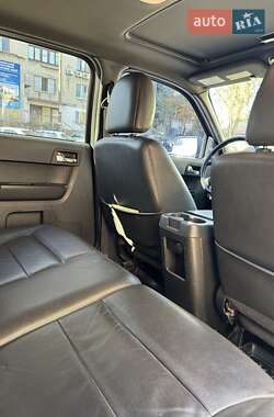 Внедорожник / Кроссовер Ford Escape 2011 в 