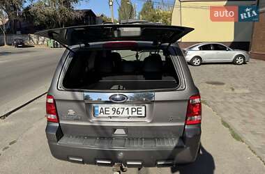 Внедорожник / Кроссовер Ford Escape 2011 в 