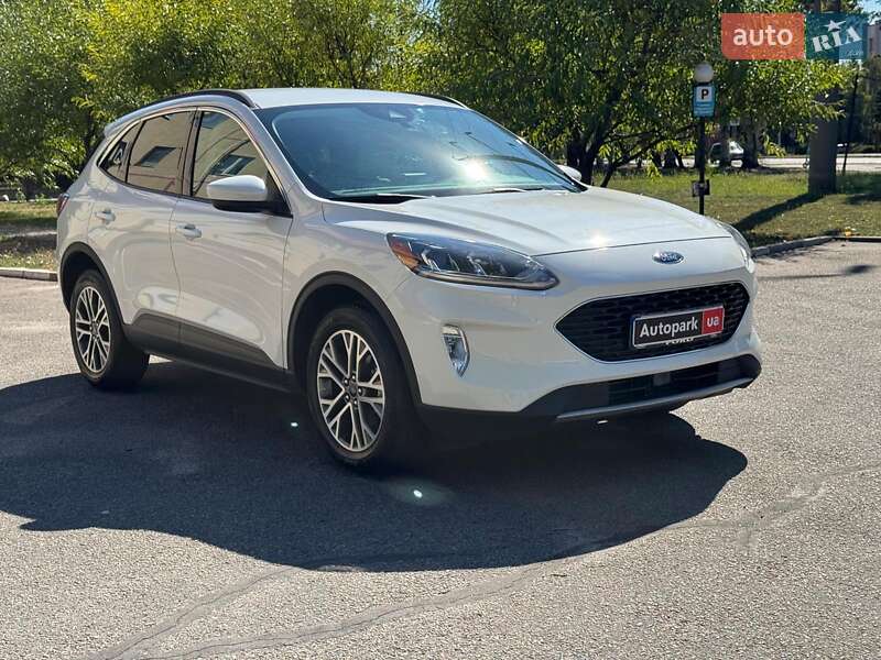 Внедорожник / Кроссовер Ford Escape 2021 в Запорожье