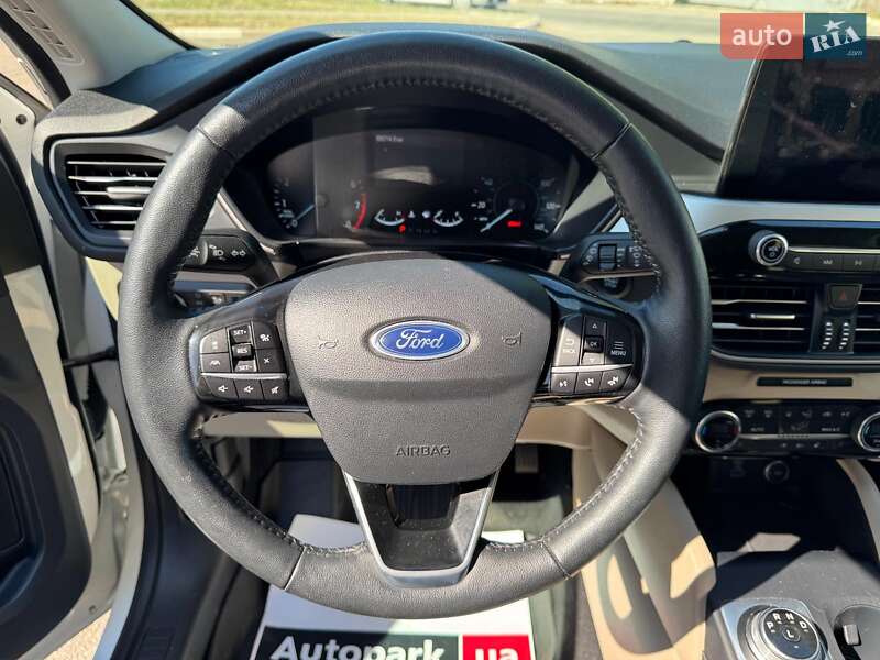 Внедорожник / Кроссовер Ford Escape 2021 в Запорожье