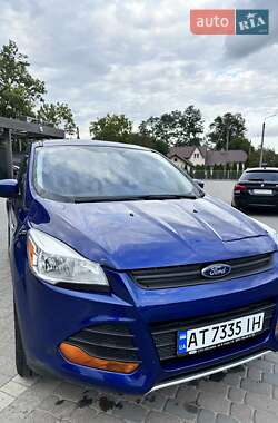 Внедорожник / Кроссовер Ford Escape 2015 в 