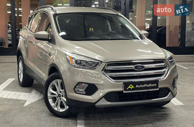 Внедорожник / Кроссовер Ford Escape 2017 в Киеве