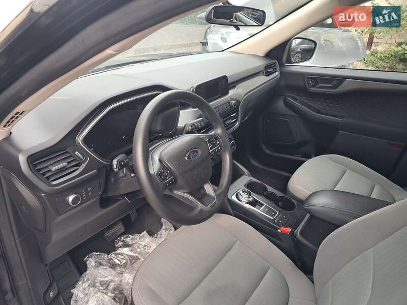 Внедорожник / Кроссовер Ford Escape 2020 в Тернополе