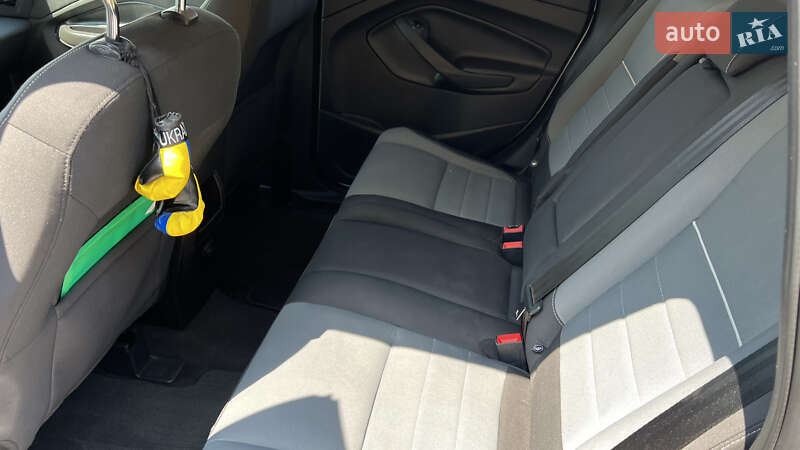 Внедорожник / Кроссовер Ford Escape 2013 в Черновцах фото 15 Внедорожник / Кроссовер Ford Escape 2013 в Черновцах