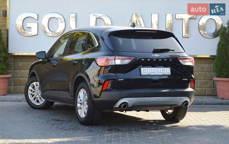 Внедорожник / Кроссовер Ford Escape 2020 в Одессе