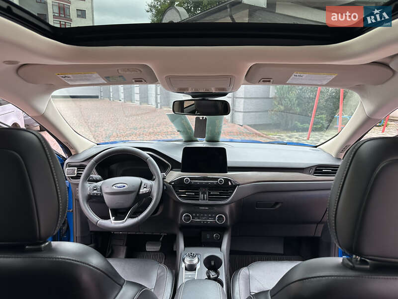 Внедорожник / Кроссовер Ford Escape 2020 в Ивано-Франковске