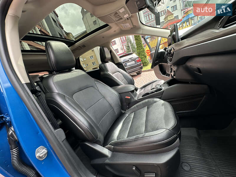 Внедорожник / Кроссовер Ford Escape 2020 в Ивано-Франковске