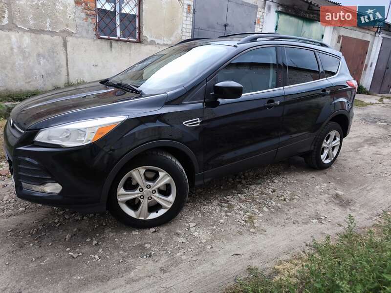 Внедорожник / Кроссовер Ford Escape 2012 в Чернигове