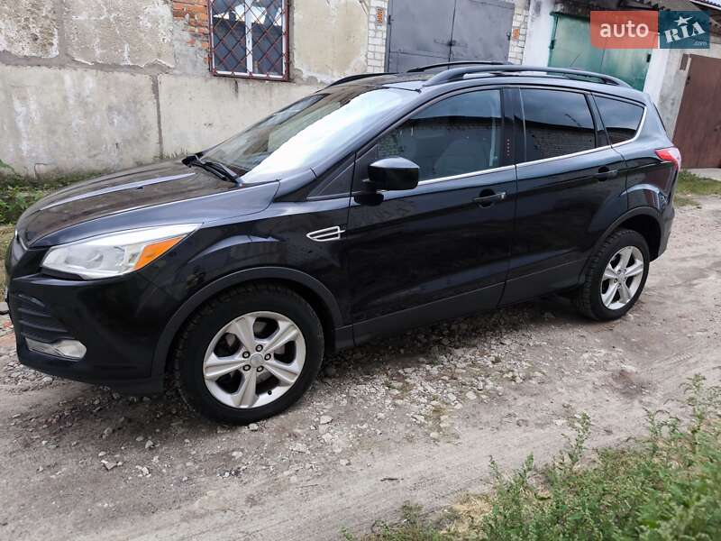 Внедорожник / Кроссовер Ford Escape 2012 в Чернигове