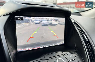 Внедорожник / Кроссовер Ford Escape 2014 в 