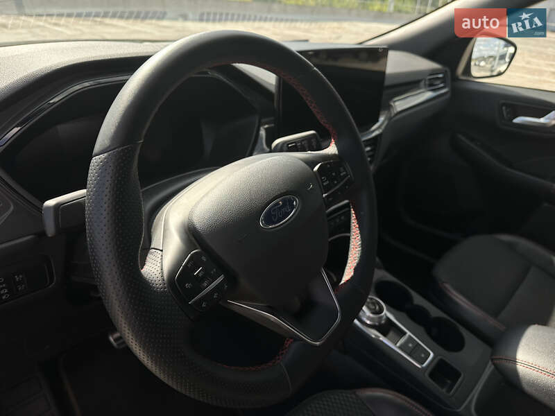Внедорожник / Кроссовер Ford Escape 2023 в Киеве