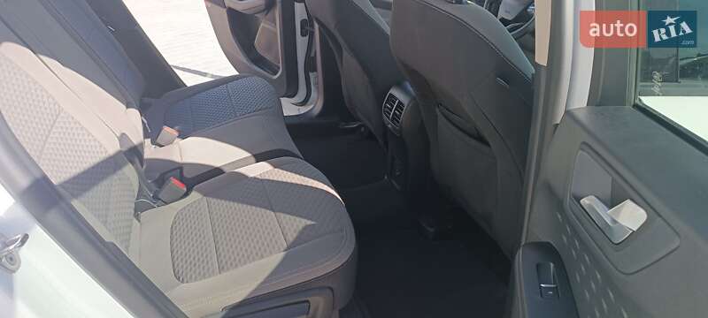 Внедорожник / Кроссовер Ford Escape 2020 в Львове